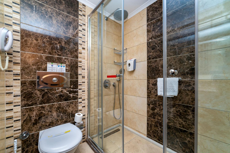 Bathroom 4, プリマソル ハネ ファミリー リゾート ホテル(Primasol Hane Family Resort Hotel), Manavgat