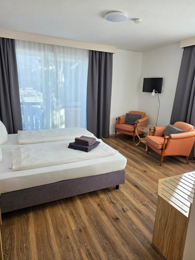 Bedroom 2, Naturparkhotel Florence, Reutte
