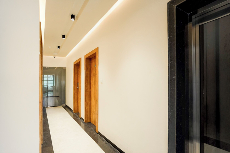 Lobby 2, Fabhotel Cosmos Green, Indore