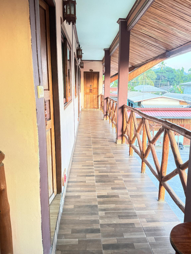 Others 4, Panisa Guesthouse, Chiang Khan