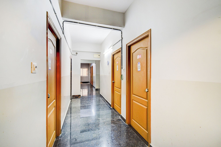 Lobby 5, Fabhotel Golden Dreams, Hyderabad