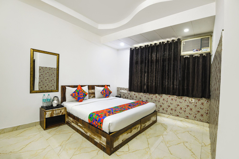 Room 1, Fabhotel Clayton, Delhi