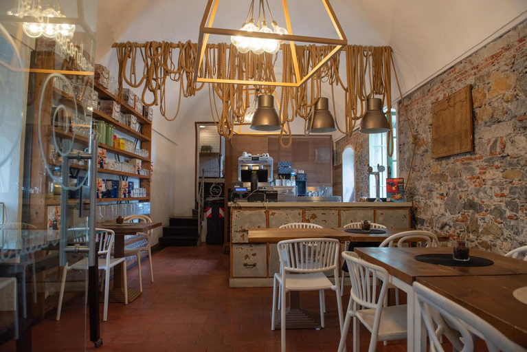 Food & Drinks 4, Fra Diavolo, Imperia