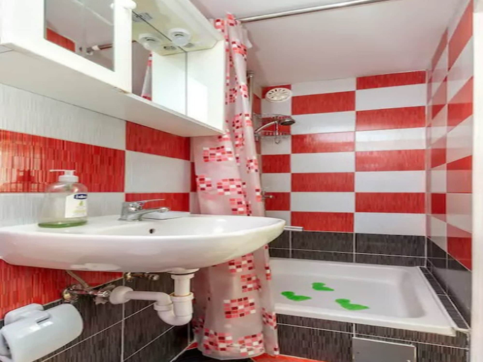 Bathroom 4, Apartment Bova, Split