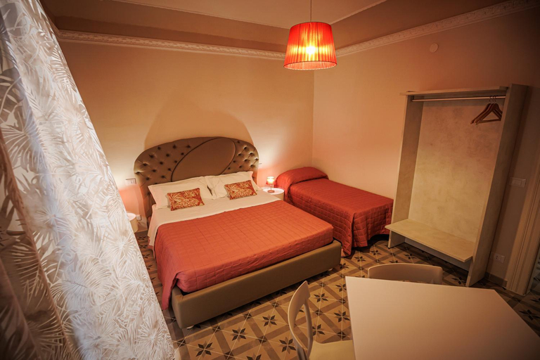 Bedroom 2, Gocce di sale, Trapani