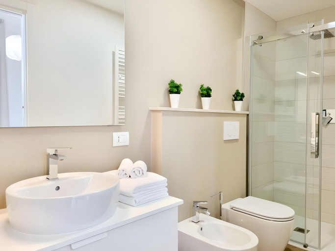Bathroom 4, Glamor Suites by Habyto, Cagliari