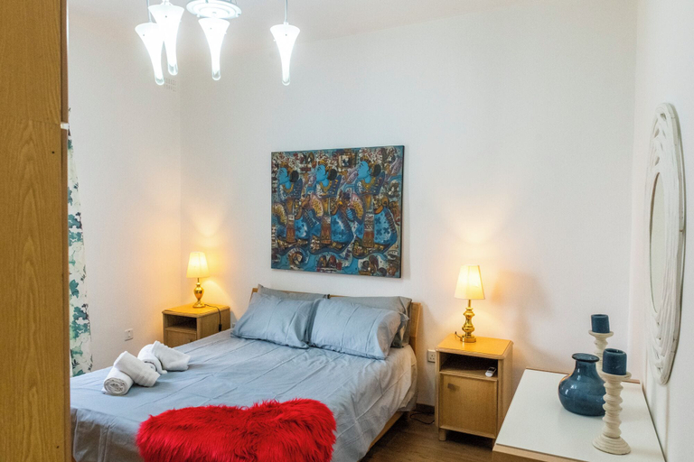 Room 4, Cosy APT in Sliema- 2 mins walk from sea