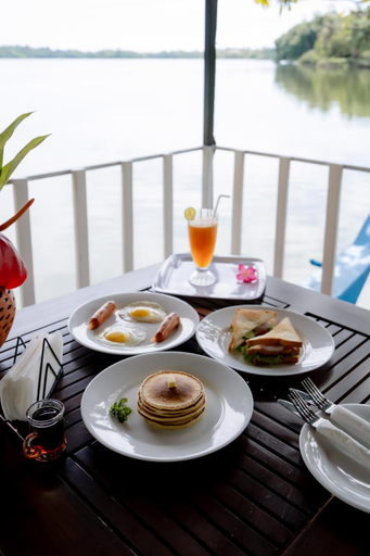 Food & Drinks 4, Scenery River Star Hotel, Hikkaduwa