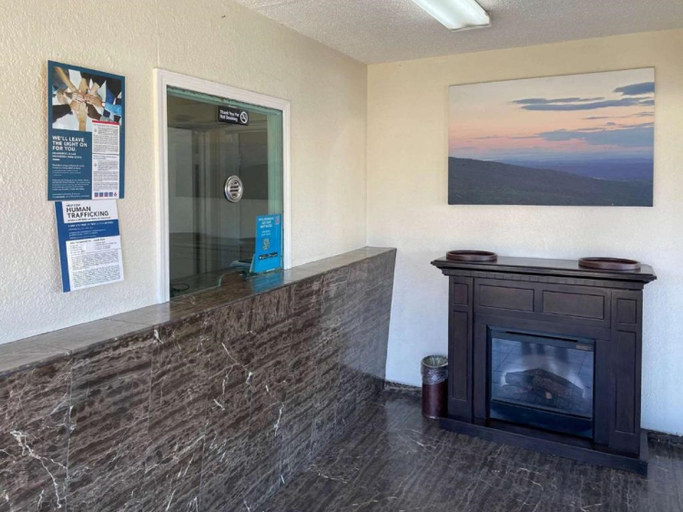 Others 5, Motel6 Richmond, CA – Civic Center, Contra Costa