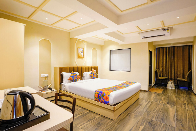 Room 5, Fabhotel Melody Nx, Thane