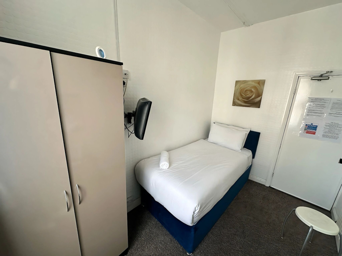 Bedroom 2, Granby Hotel, North Yorkshire