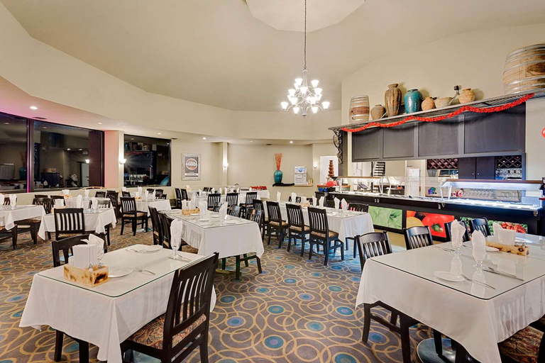 Food & Drinks 4, Ramada By Wyndham Kamloops, Thompson-Nicola