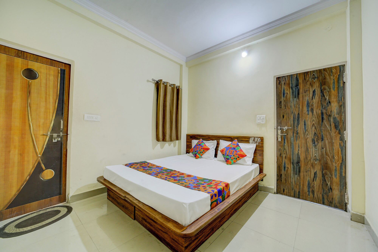 Room 2, Fabhotel Yash Stay Inn, Bhopal