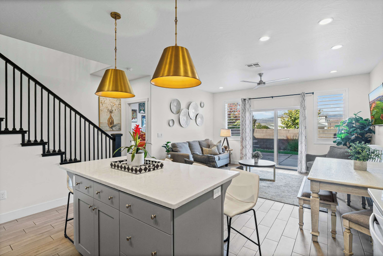 Interior 3, The Show House - Retreat for 10, Washington