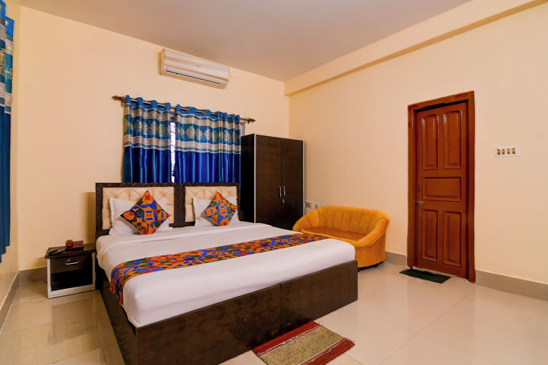 Room 4, Fabhotel Samanta, North 24 Parganas
