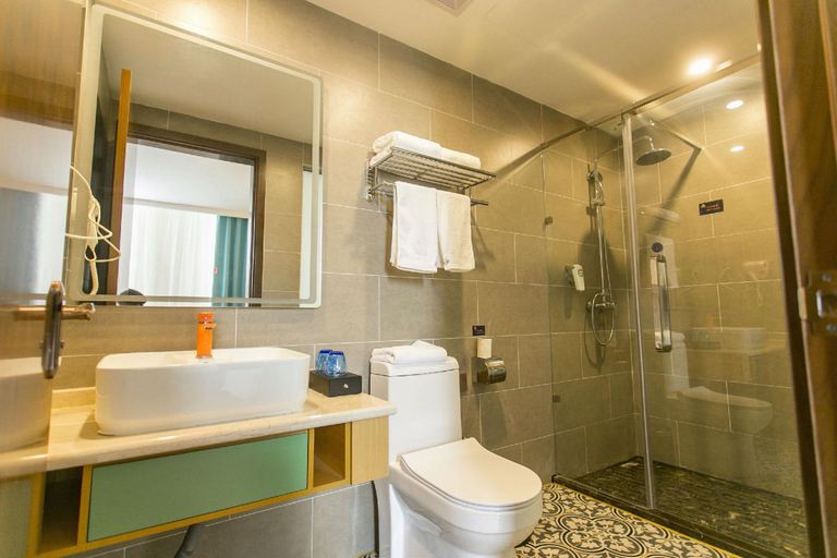 Bathroom 4, Gme Bozhou Qiaocheng District Jian An Road Railway, Bozhou