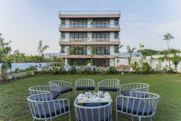 Garden, Sasa Resort, Udaipur