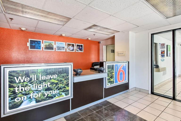 Public Area 3, Motel 6 Sunnyvale, CA - North, Santa Clara