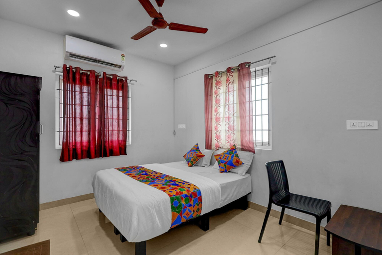 Room 2, Fabhotel Pavis Inn, Kancheepuram