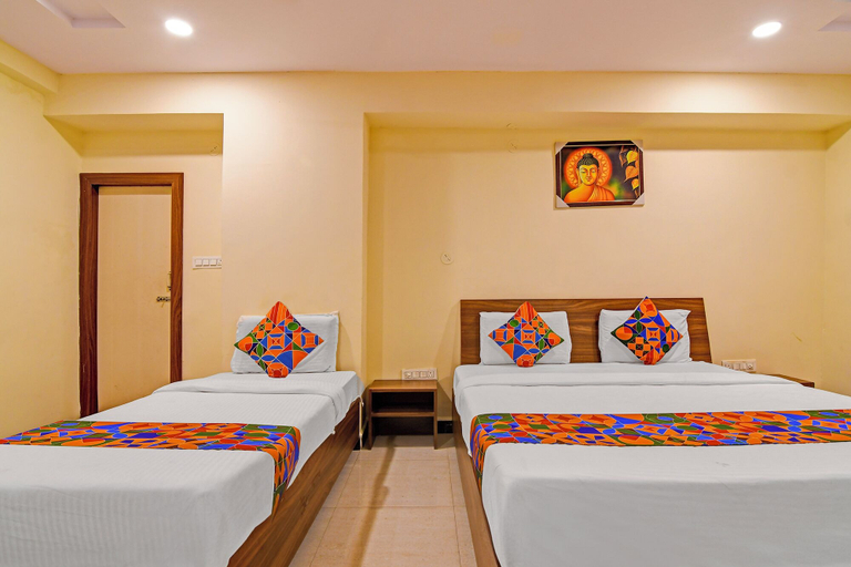 Room 3, Fabhotel Shree Mohan Palace, Visakhapatnam