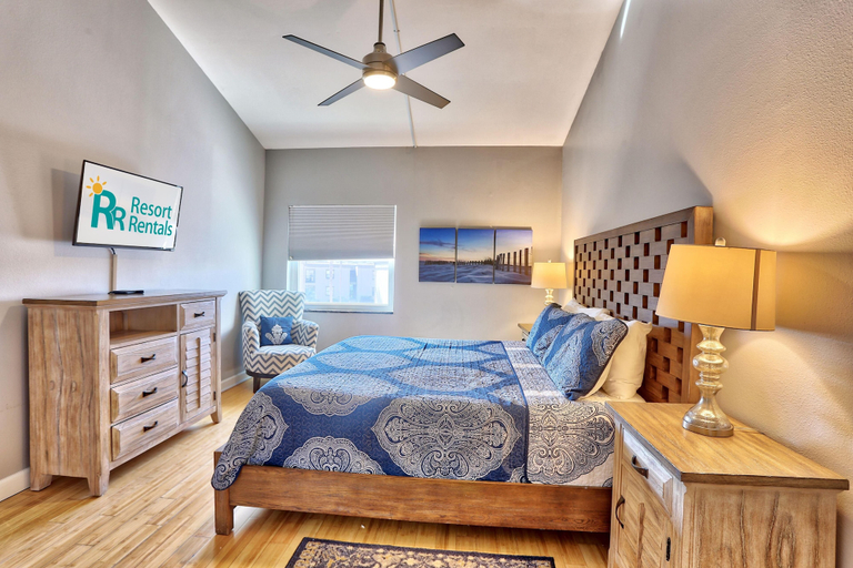 Room 2, The Intercoastal #209 - Intercoastal Escape, Pinellas