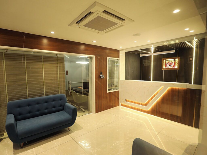 Lobby sitting area, Geetanjali Hotel and Suites, Sikar