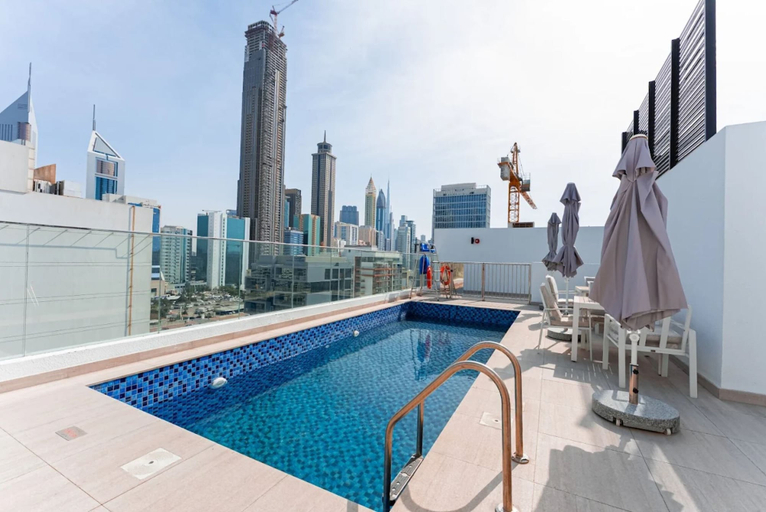 Pool, Luxury Hostel Bedspace in Downtown, Dubai
