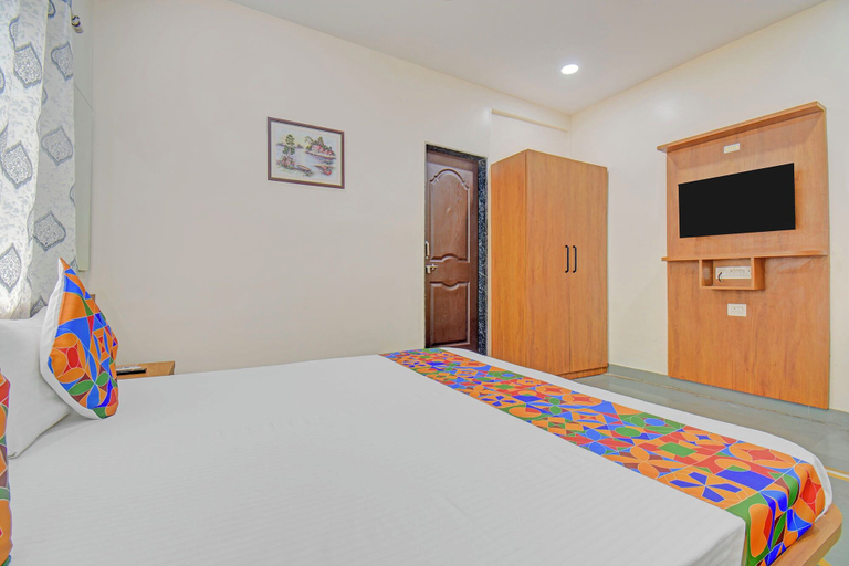 Room 2, Via Kanak Executive, Pune