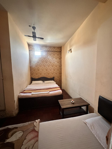 Others 5, HOTEL OPERA Deluxe, Narayani