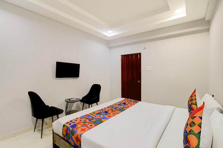 Room 3, Fabhotel Jaswitha Grand, Hyderabad