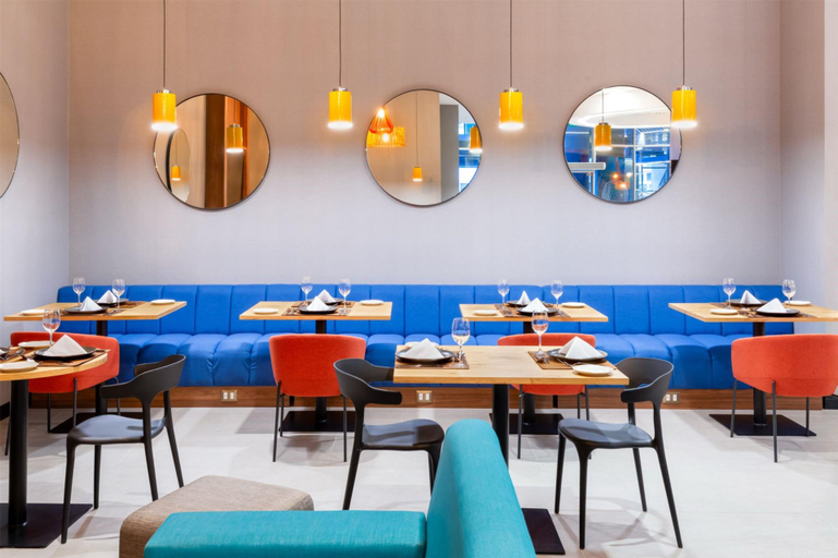 Food & Drinks, Tru By Hilton Chillan Ferrat, Ñuble