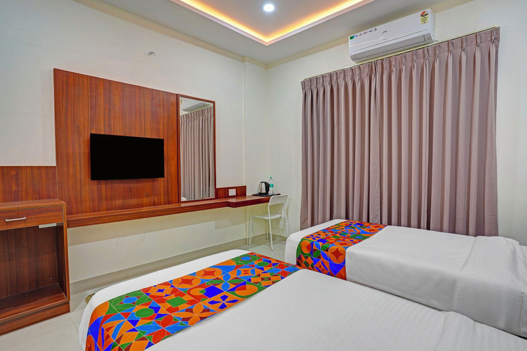 Room 3, FabHotel Lakewood Gardenia Bangalore, Bangalore