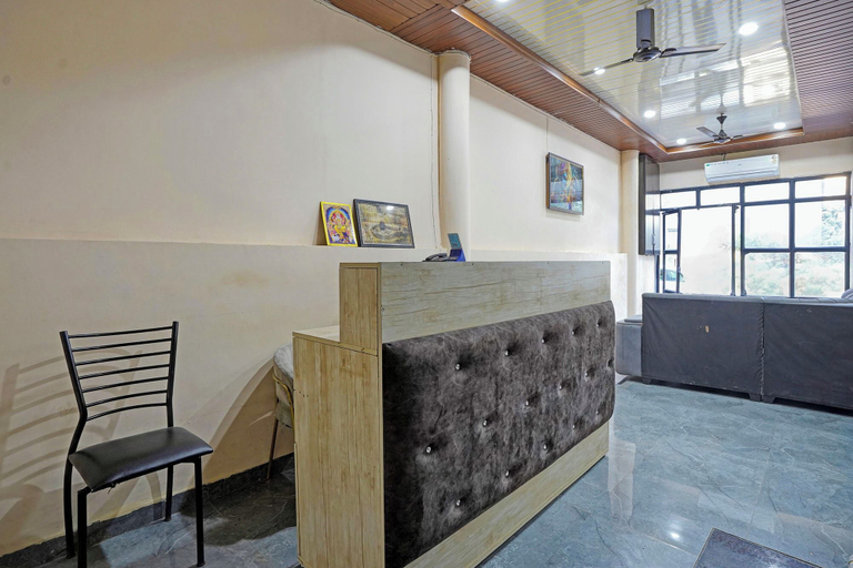 Reception 3, Fabhotel Suryansh, Indore