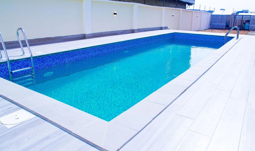 Outdoor pool, Tamara Court, Eti-Osa