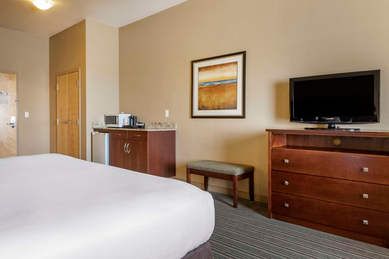 Bedroom 3, Quality Inn & Suites Rimbey, Division No. 8