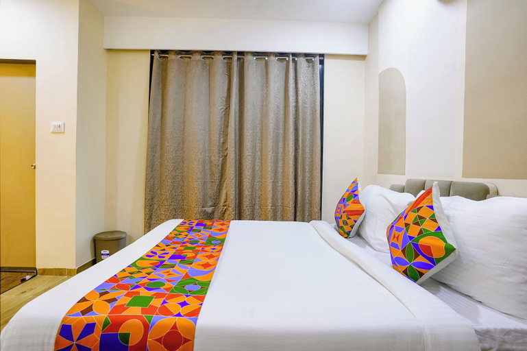 Room 3, Fabhotel Melody Nx, Thane