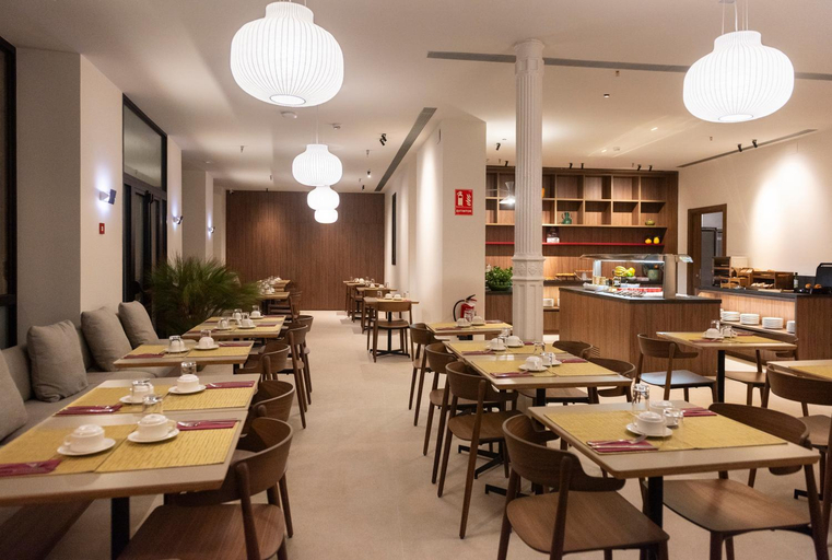Food & Drinks 5, California Hotel Barcelona, Barcelona