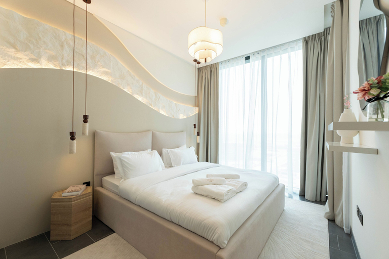 Room 5, Chic 1BR Apartment - The Crest Dubai, Dubai