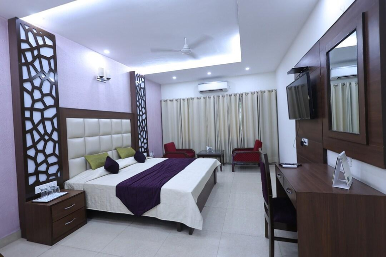 Bedroom, Skylark Tourist Resort, Panipat, Panipat