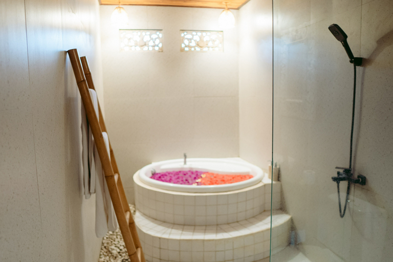 Bathroom 3, The Caldera Villas Kintamani, Bangli