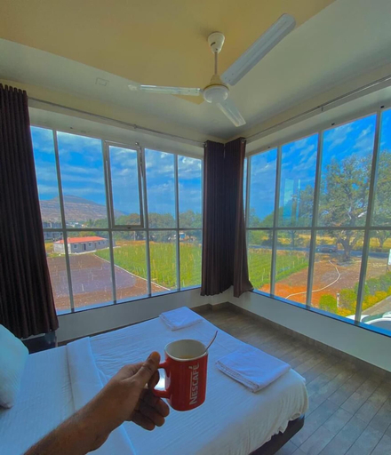 Room 5, Hotel Srushti Regency, Satara
