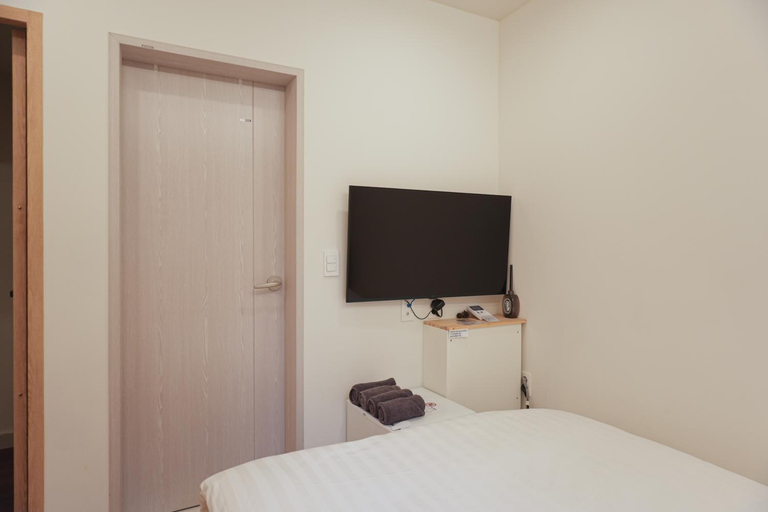 Bedroom 2, SeoulView Guest House, Jung