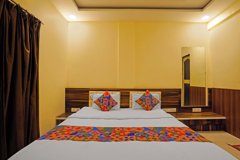 Room 2, Fabhotel Club Metro, Nagpur