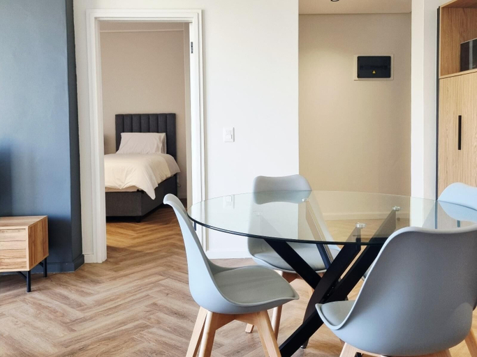In-room dining 5, CENTURY CLUB - Luxury Apartment Hotels, City of Cape Town