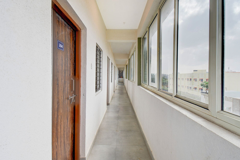 Lobby 4, FabHotel Royal Inn Dehu, Pune