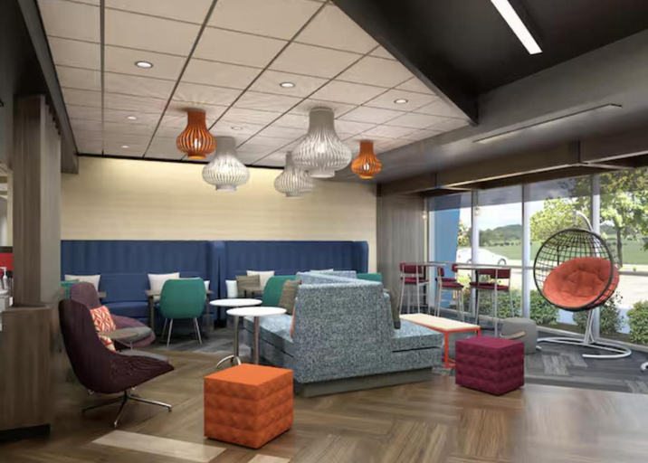 5, Tru By Hilton Norwalk Des Moines, Warren