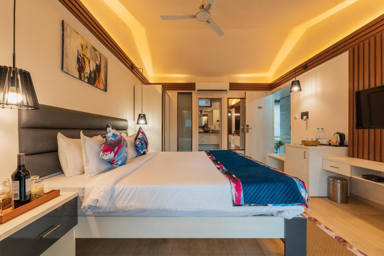 Bedroom 3, Foxoso La Beach Resort & Spa, North Goa