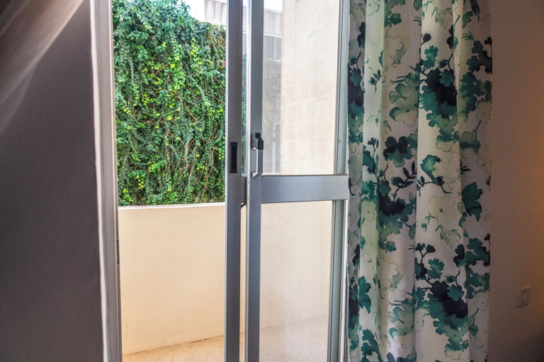 Terrace/patio, Cosy APT in Sliema- 2 mins walk from sea