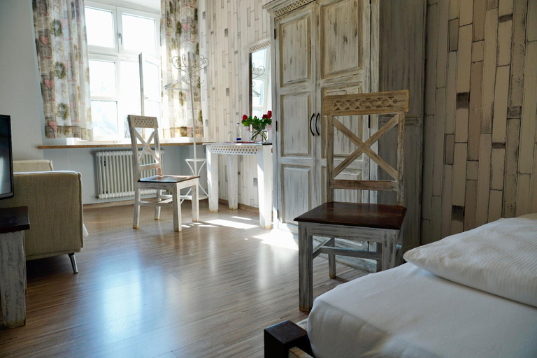 Bedroom 3, Hotel Endorfer Hof, Rosenheim