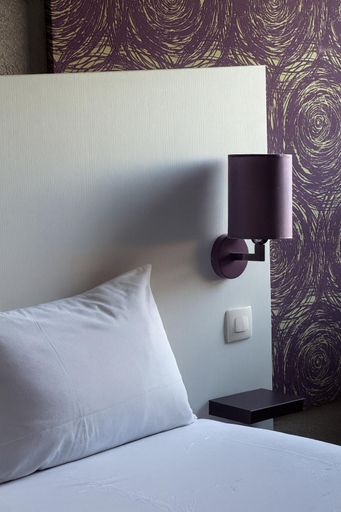 Bedroom 3, The Originals Access, Hôtel Mulhouse Est, Haut-Rhin